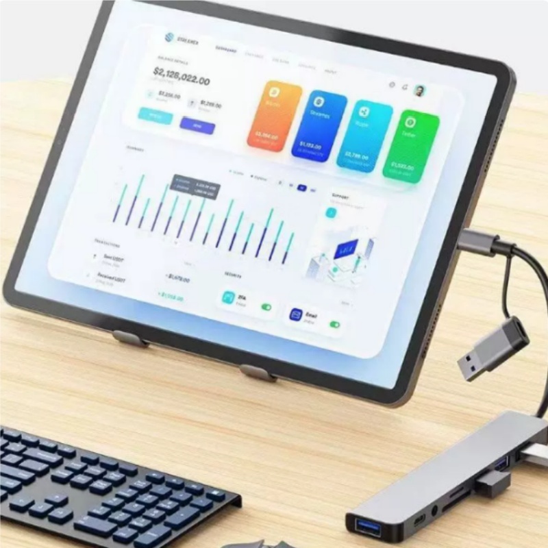 Dual-Head Type-C 8-in-1 Multi- - Laptop Accessories Hub recension och pris